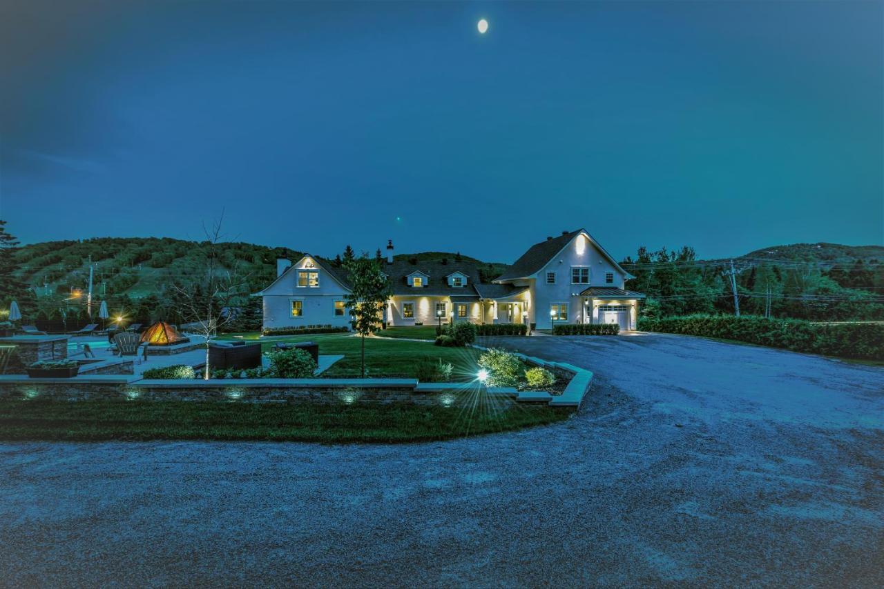 Auberge Sous L'Edredon B&B Saint-Sauveur-des-Monts 外观 照片